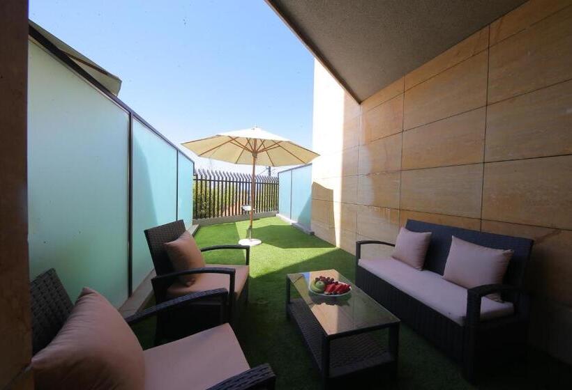 Standardzimmer mit Whirlpool, Sunrise