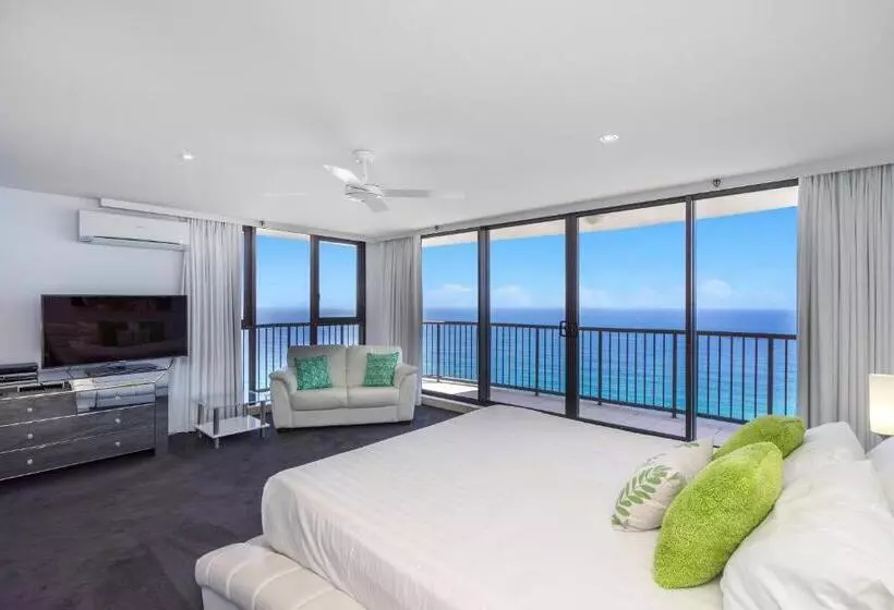 1 Bedroom Penthouse Apartment, Surfers Aquarius On The Beach