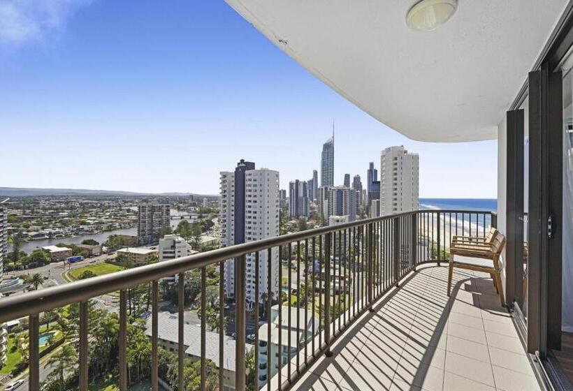 Апартаменты Deluxe 3 Спальни, Surfers Aquarius On The Beach