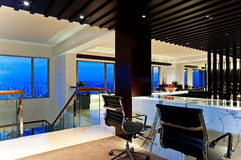 キングサイズベッドのデラックススイート, The Westin Hyderabad Mindspace