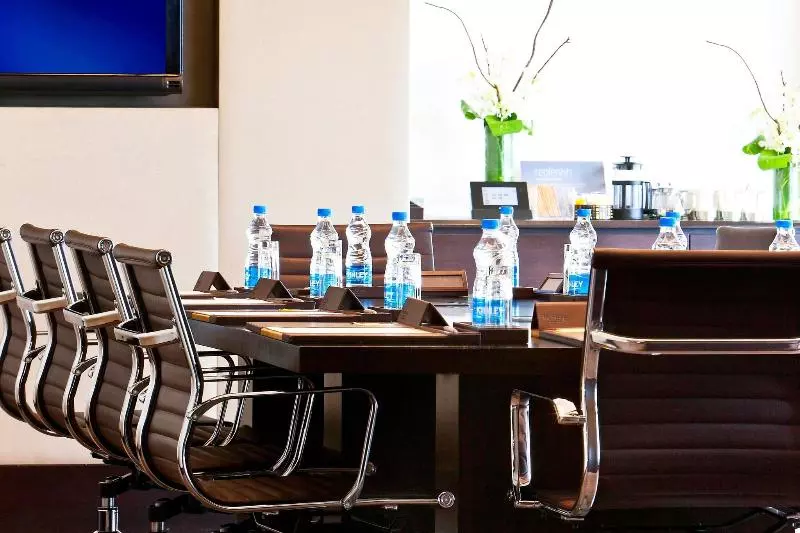 キングサイズベッドのデラックススイート, The Westin Hyderabad Mindspace