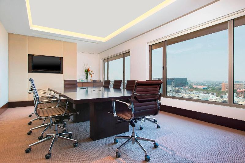 Deluxe Suite King Bed, The Westin Hyderabad Mindspace