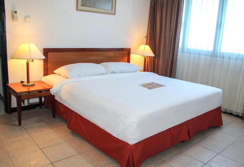 آپارتمان دلوکس 3 خوابه, Verwood Hotel And Serviced Residence