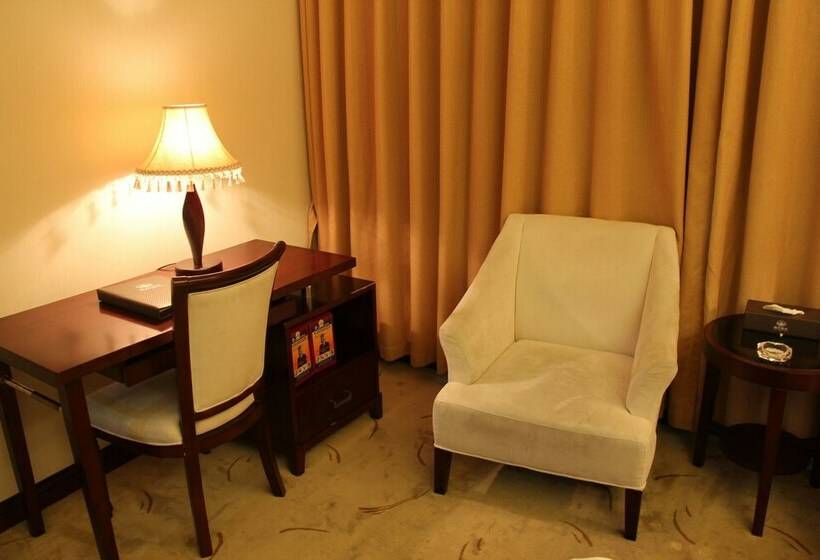 Номер Deluxe, Yifeng