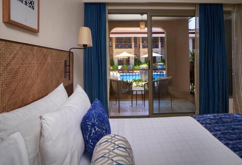 Premium Room Pool View