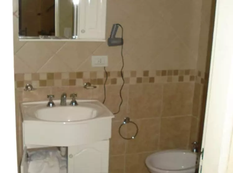 استودیوی استاندارد, Miliño Apart