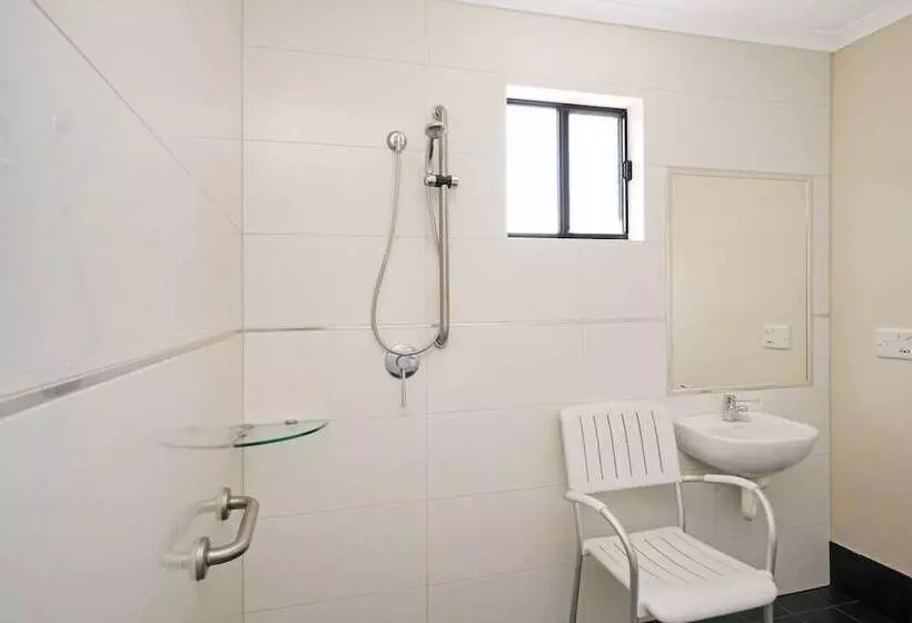 اتاق استاندارد برای معلولان, Quality Hotel Darwin Airport