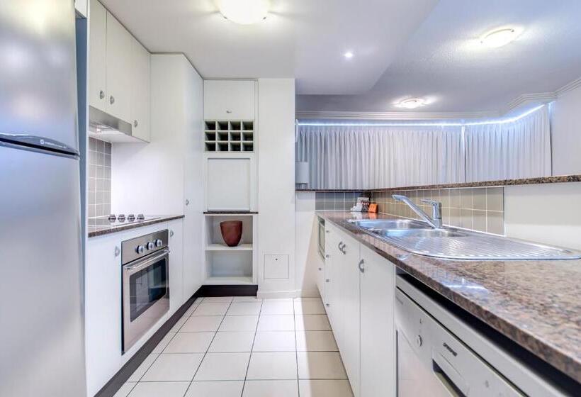 דירת שלושה חדרים, Pumicestone Blue