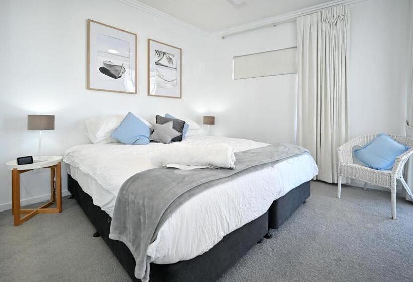 דירת שני חדרים, Pumicestone Blue