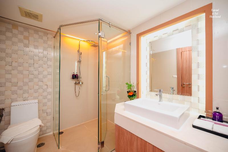 디럭스 룸, Centara Pattaya