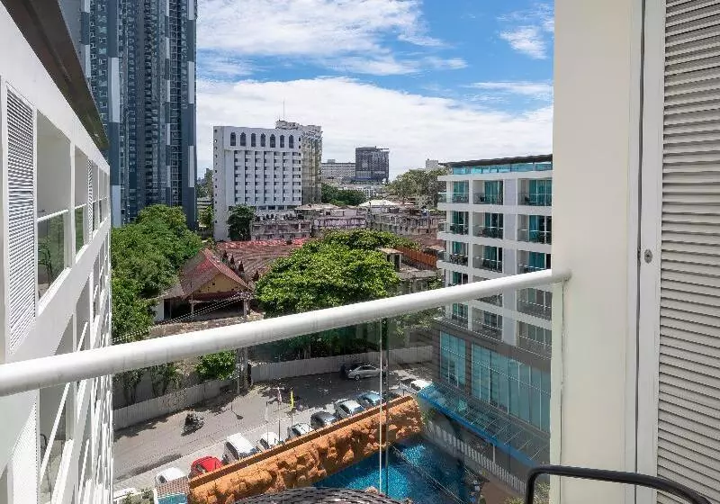 デラックスルーム, Centara Pattaya