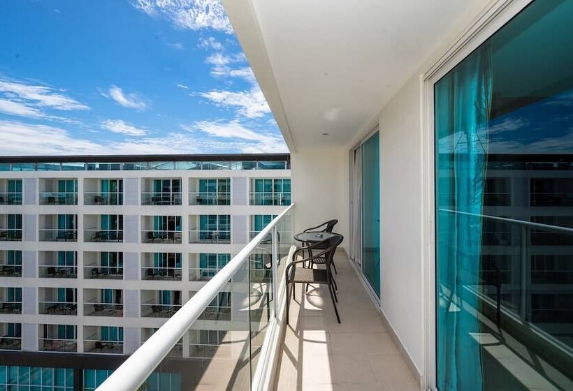 디럭스 룸, Centara Pattaya