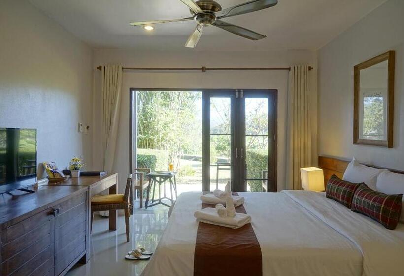Номер Superior, Yoma Hotel, Pai