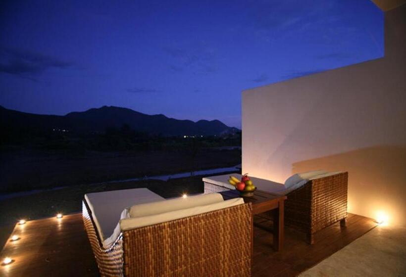 디럭스 룸, Yoma Hotel, Pai