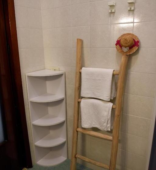 バルコニー付きスタンダードトリプルルーム, Acqua E Fuoco Chez Rachel