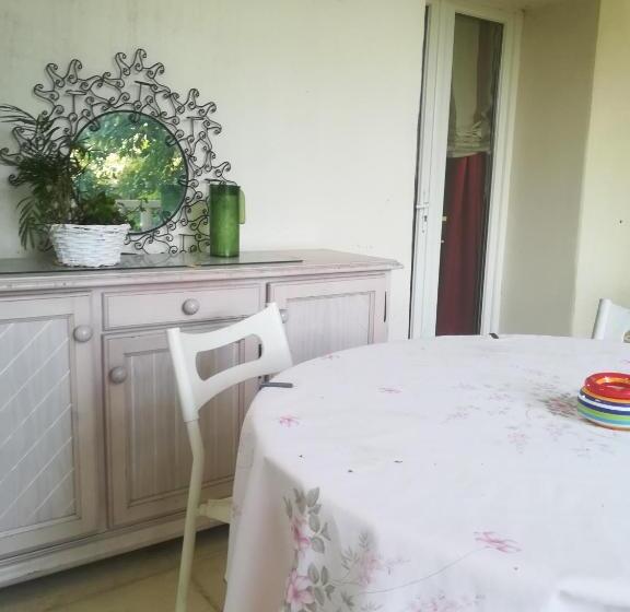 Suite Widok Ogród, Au Pays Du Ventoux