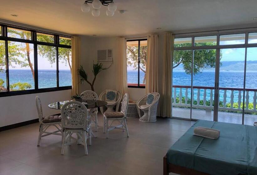 سوییت با چشمانداز دریا, Wuthering Heights Bed & Breakfast By The Sea