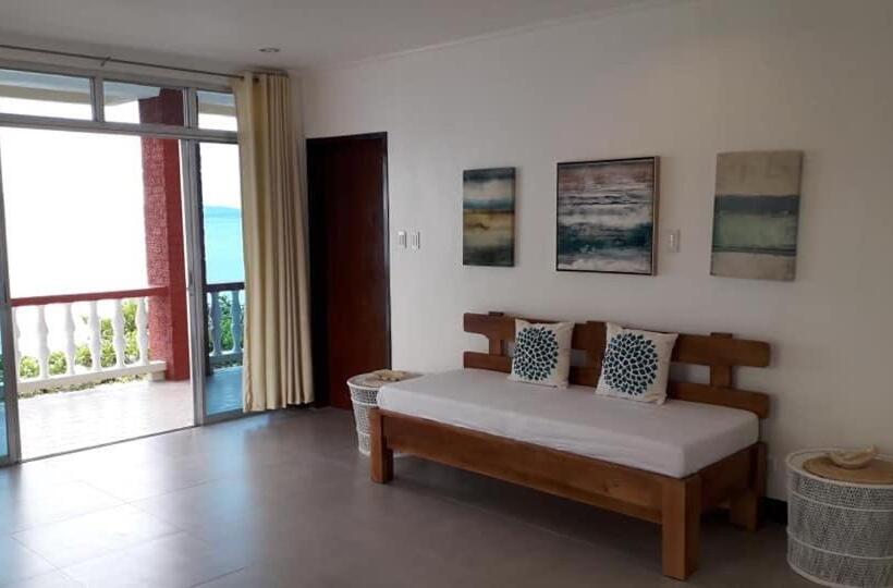 سوییت با چشمانداز دریا, Wuthering Heights Bed & Breakfast By The Sea