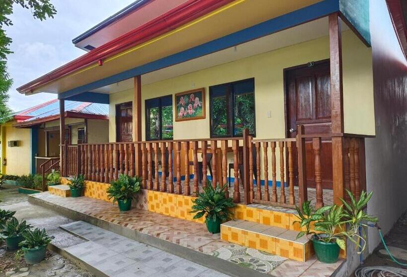 经典四人房间, Hadefe Resort