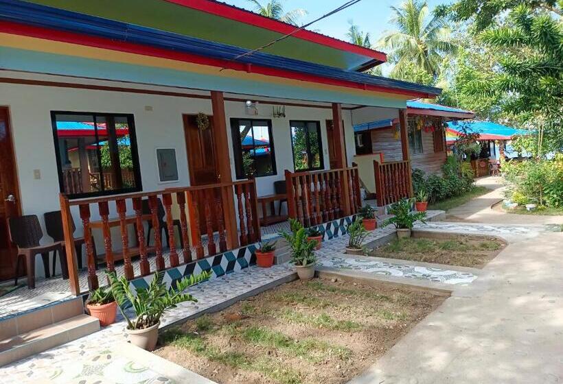 经典四人房间, Hadefe Resort