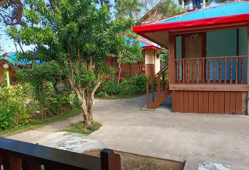 클래식 4인 룸, Hadefe Resort