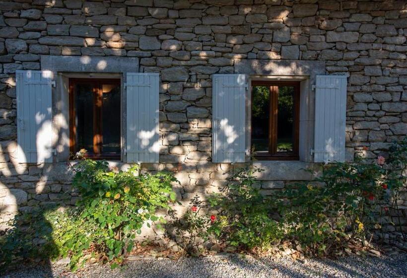 ガーデンビュースイート, Le Champ Des Oliviers