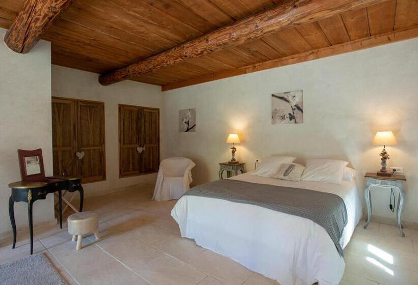 ガーデンビュースイート, Le Champ Des Oliviers