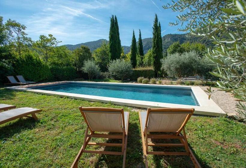 ガーデンビュースイート, Le Champ Des Oliviers