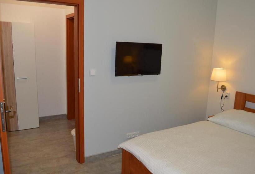 디럭스 룸, Vila Lípa