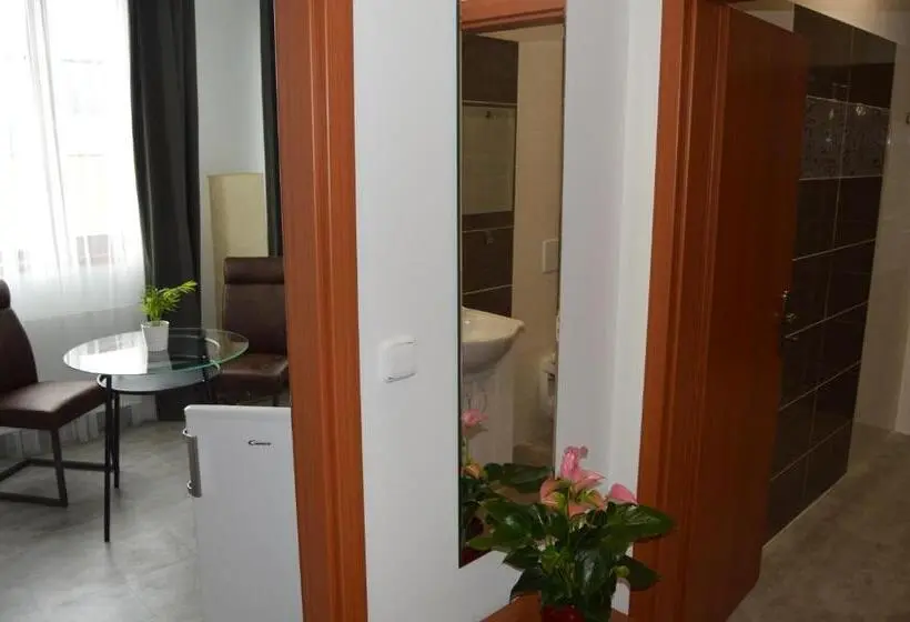 Quarto Triplo Standard com Vista, Vila Lípa