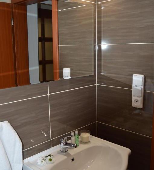 Трехместный Номер Стандарт с Видом, Vila Lípa