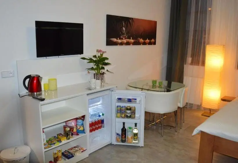 Quarto Triplo Deluxe, Vila Lípa