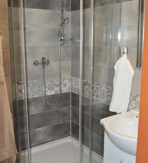 Quarto Triplo Standard Vista Jardim, Vila Lípa