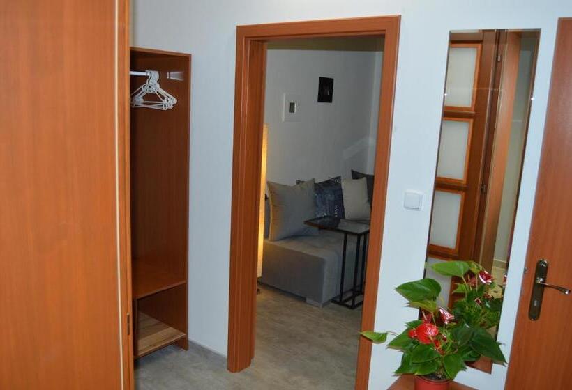 디럭스 트리플 룸, Vila Lípa