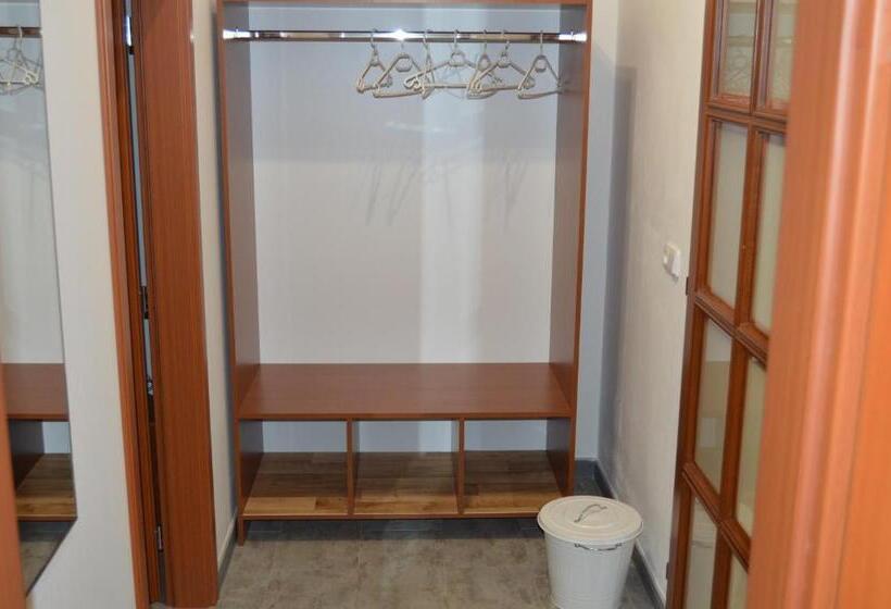 Трехместный Номер Стандарт Вид на Сад, Vila Lípa