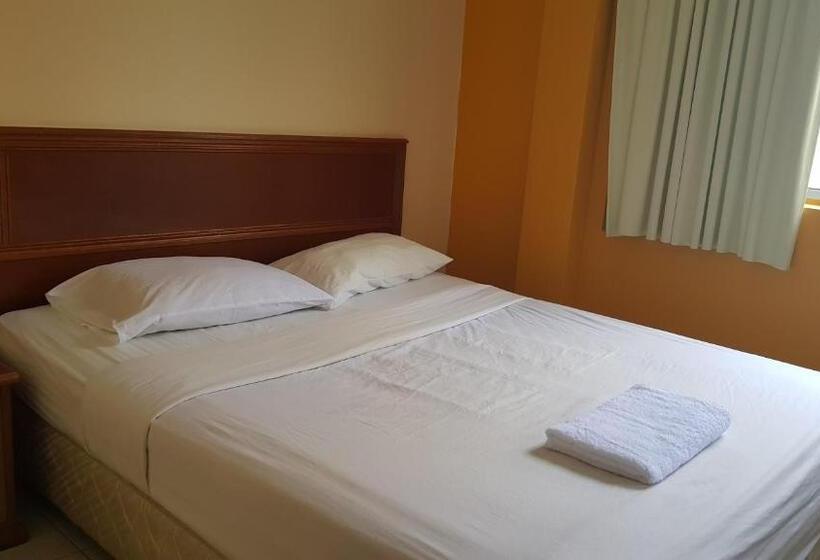 חדר דלוקס, Prime