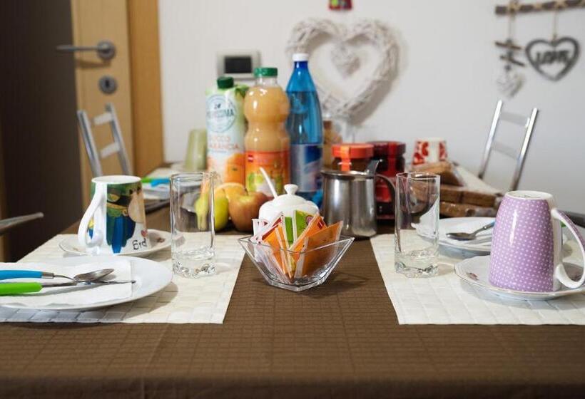 اتاق استاندارد با سرویس بهداشتی مشترک, Accogliente Casa Livorno
