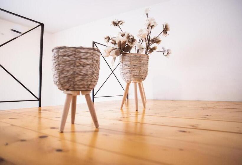 اتاق استاندارد چهارنفره با سرویس بهداشتی مشترک, Accogliente Casa Livorno