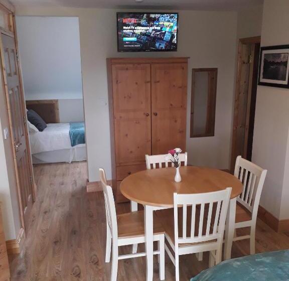 اتاق استاندارد چهار تخته, Kate S Rest