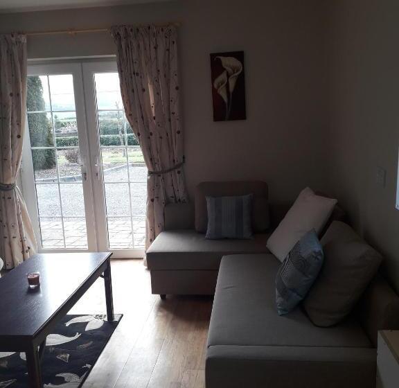 آپارتمان 1 خوابه با چشمانداز باغ, Kate S Rest