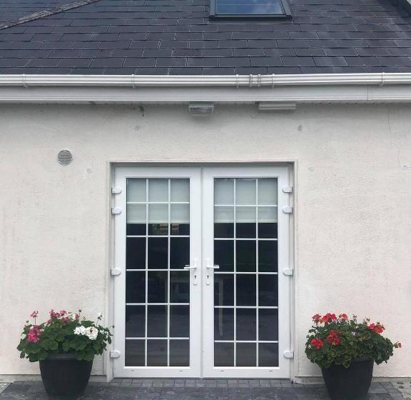 آپارتمان 1 خوابه همکف, Kate S Rest