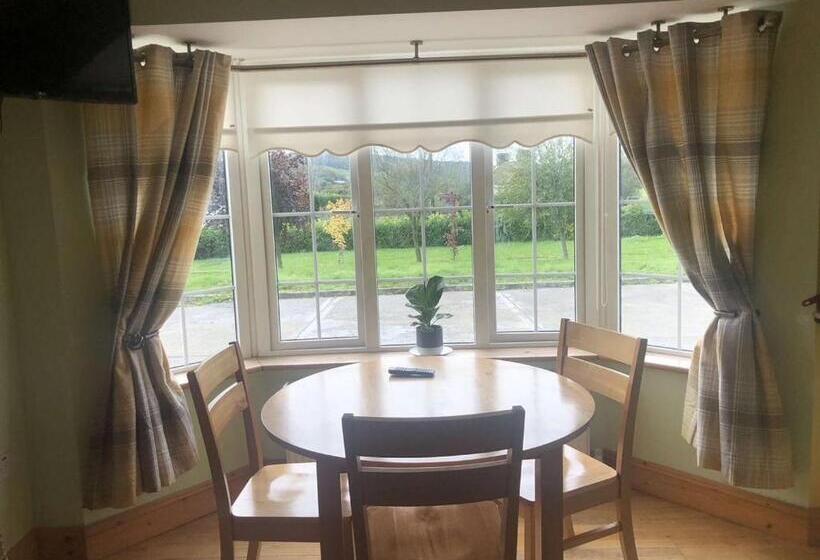 استودیوی استاندارد, Kate S Rest