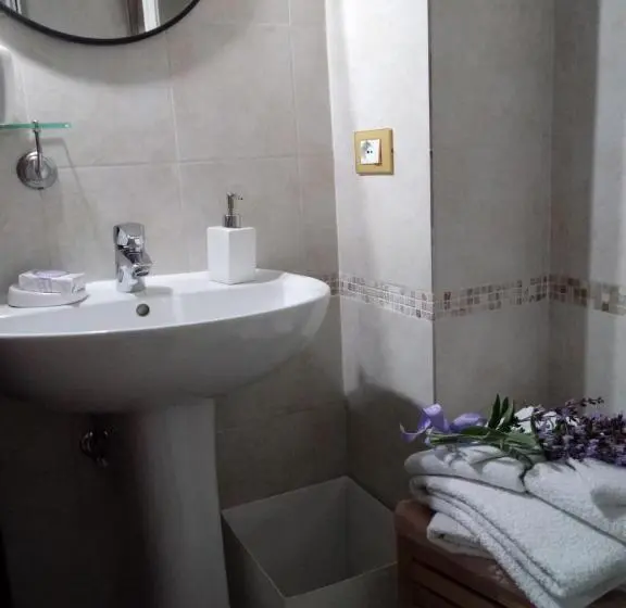 استودیو خانوادگی, Agriturismo Alla Mal Parata