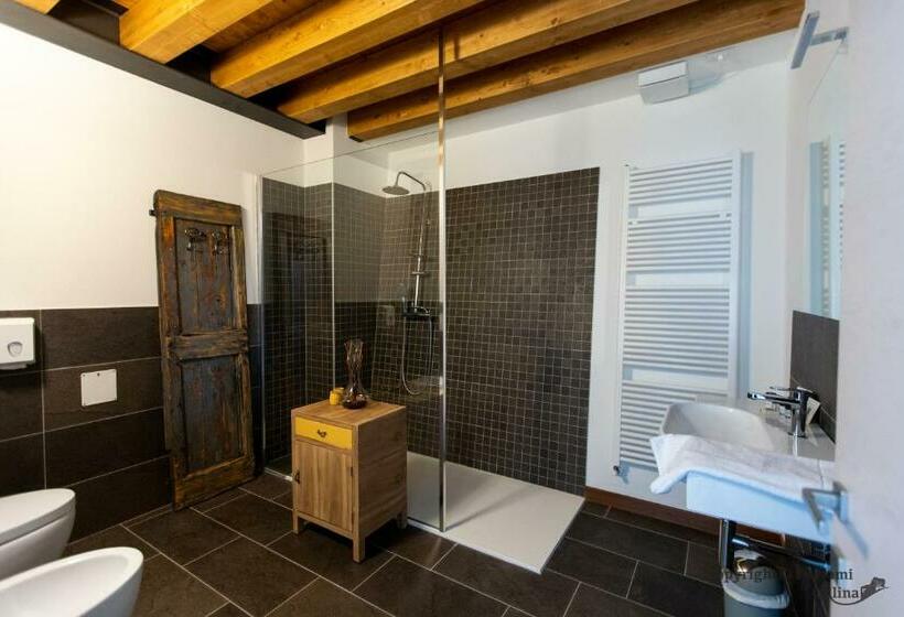 Номер Стандарт, Portami In Collina