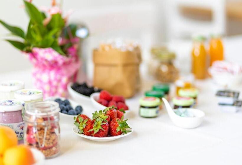 Номер Deluxe Кровать Кинг, Portami In Collina