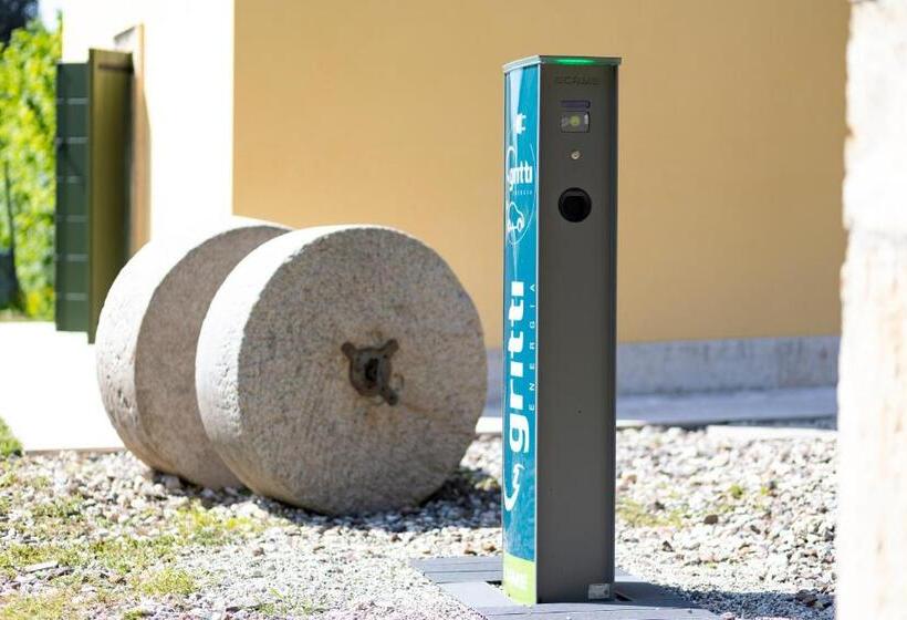 Номер Deluxe, Portami In Collina