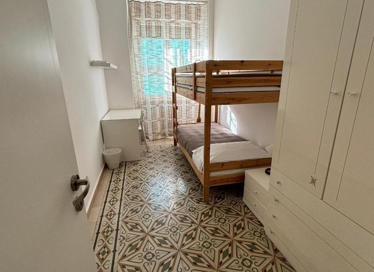 آپارتمان 3 خوابه, Alloggio In Centro Città Con Parcheggio Privato E Wifi