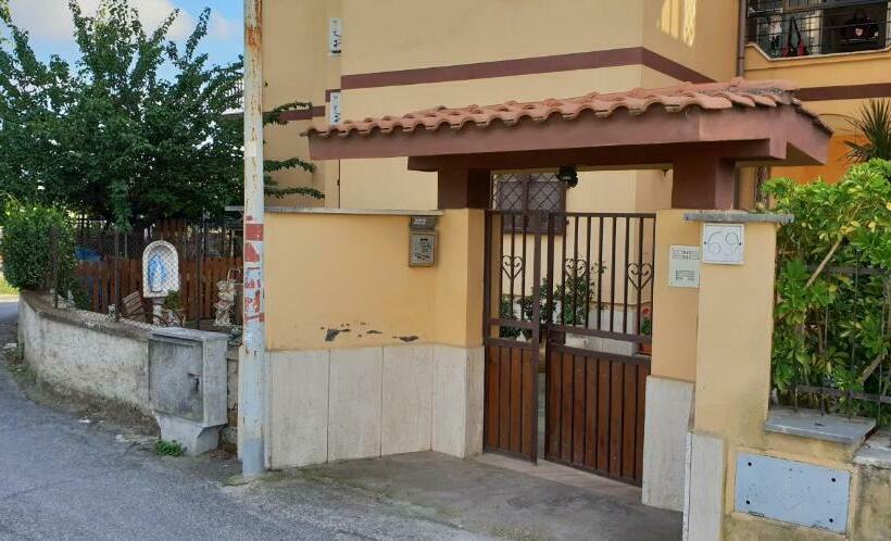 Casa 1 Quarto, Girasole