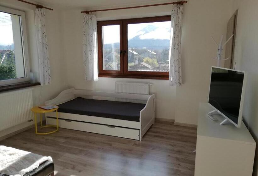 四人标准间, U Pepíka