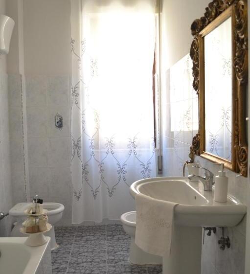 プレミアム４ベッドルーム, Le Rève Apartment